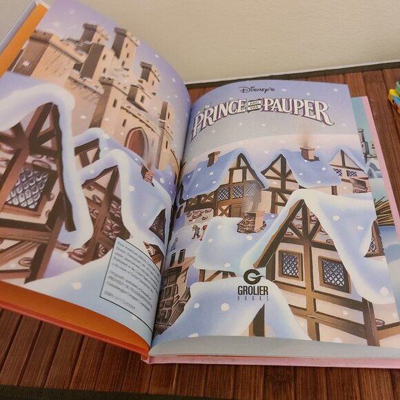 Six Disney Hardcover Books - Picture 4 of 16